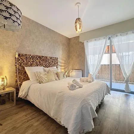 L'ecrin Des Cimes - Duplex, Panoramic View, Garage Frejus